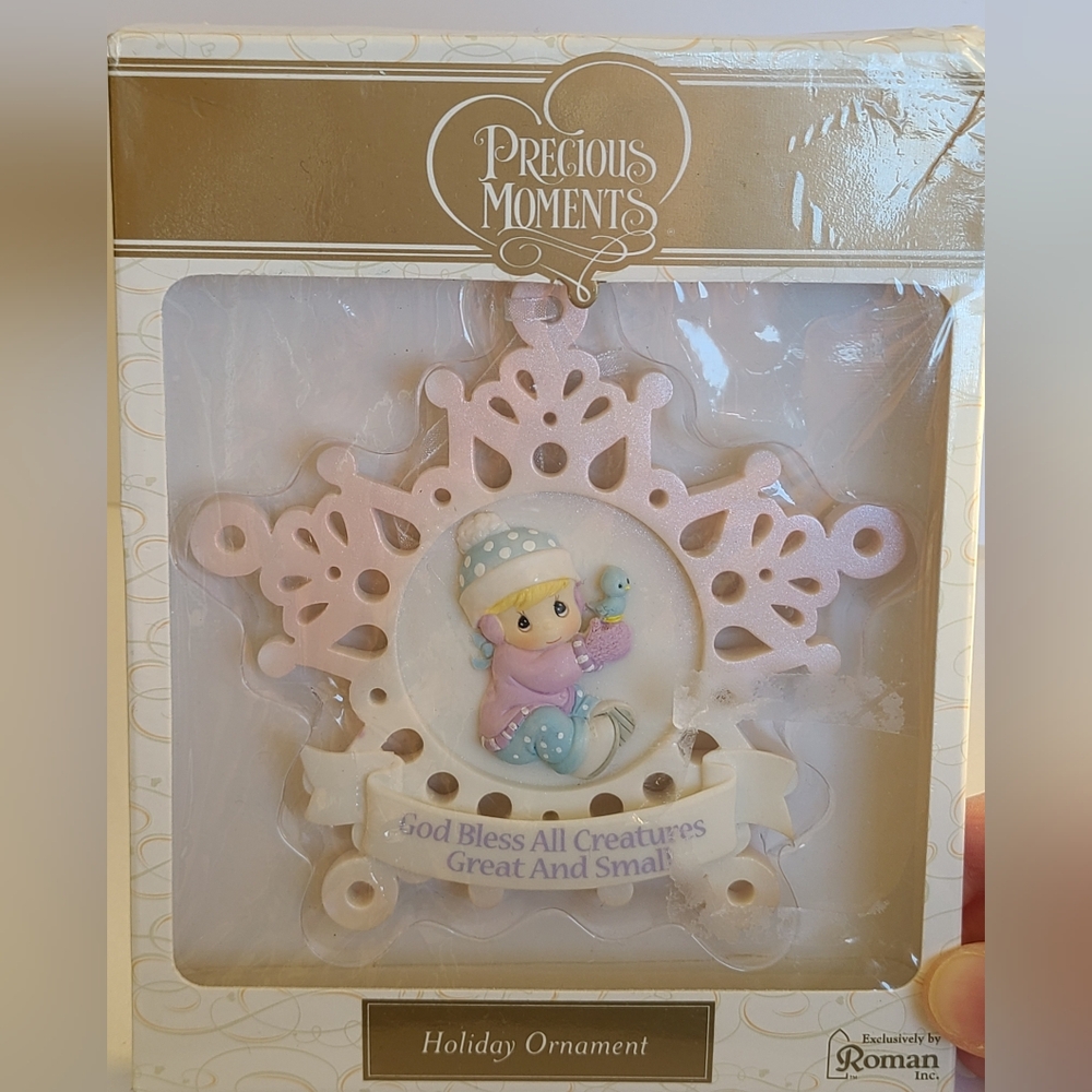 Precious Moments 2011 Pink Snowflake Girl Gift Collectible Christmas Ornament